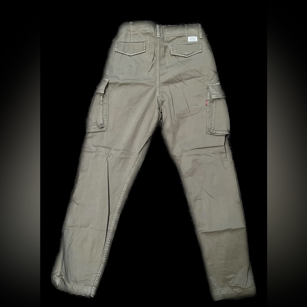 Levi’s Cargo Pants